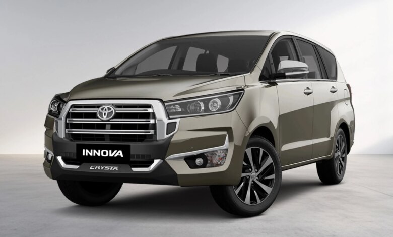 Innova Crysta Facelift 2026 Meluncur, Wajah Depannya Kini Mirip Land Cruiser