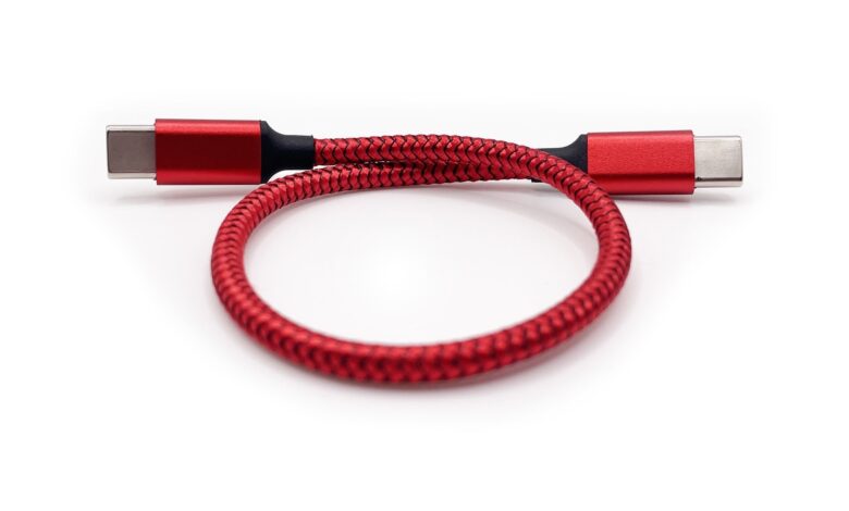 Braided Charging Cables Lebih Mahal, Tapi Ternyata Lebih Sulit Rusak dan Tak Mudah Kusut