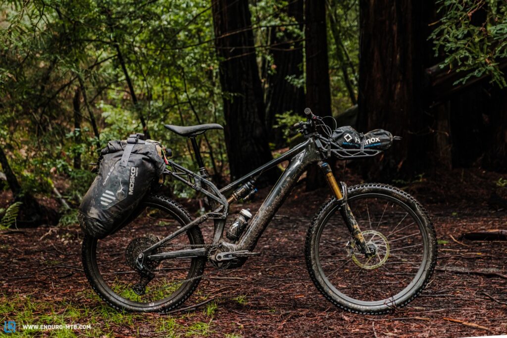 Specialized Levo 4 X Meluncur, E-MTB Full Suspension Dengan Baterai 840 Wh Siap Tantang Rival