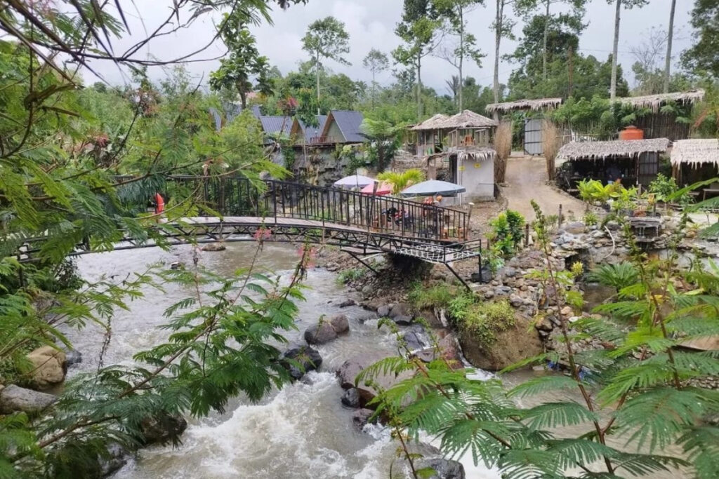 10 Glamping Pinggir Sungai Terbaik di Jawa Barat, Dari Sentul Hingga Pangalengan yang Paling Menenangkan