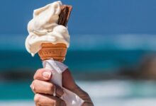 Mahasiswa Indonesia Di Malaysia Dikira Berhemat, Warga Lokal Memberi Es Krim Gratis Karena Kasihan