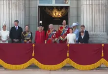 King Charles Pimpin Balkon Kerajaan Yang Dipersempit di Trooping the Colour 2026, Isyarat Baru Tradisi Monarki