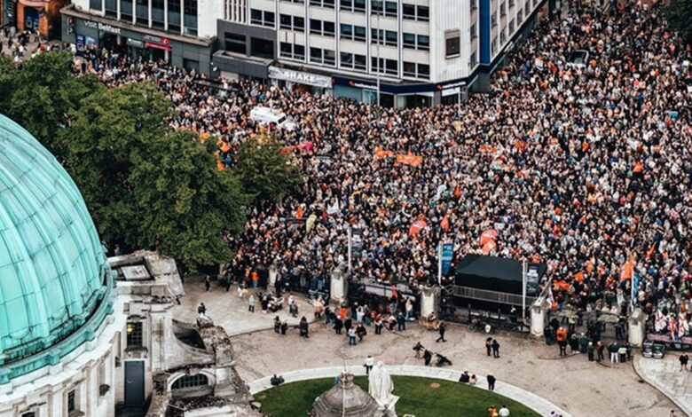 20 Ribu Warga Padati Belfast, Gelombang Anti-Rasisme Usai Kerusuhan Berdarah