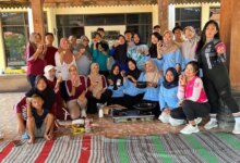 KKN UIN Walisongo Ubah Minyak Jelantah Jadi Lilin Aromaterapi, Warga Desa Bungo Belajar Cuan Ramah Lingkungan