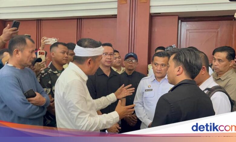SPMB Jabar 2026 Carut-Marut, Orang Tua Panik Dan Dinas Pendidikan Didesak Berbenah
