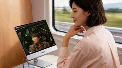 UGreen AP16 Hadir Dengan Layar 2.5K 165Hz, Stand Magnetik Bukan Sekadar Pelengkap
