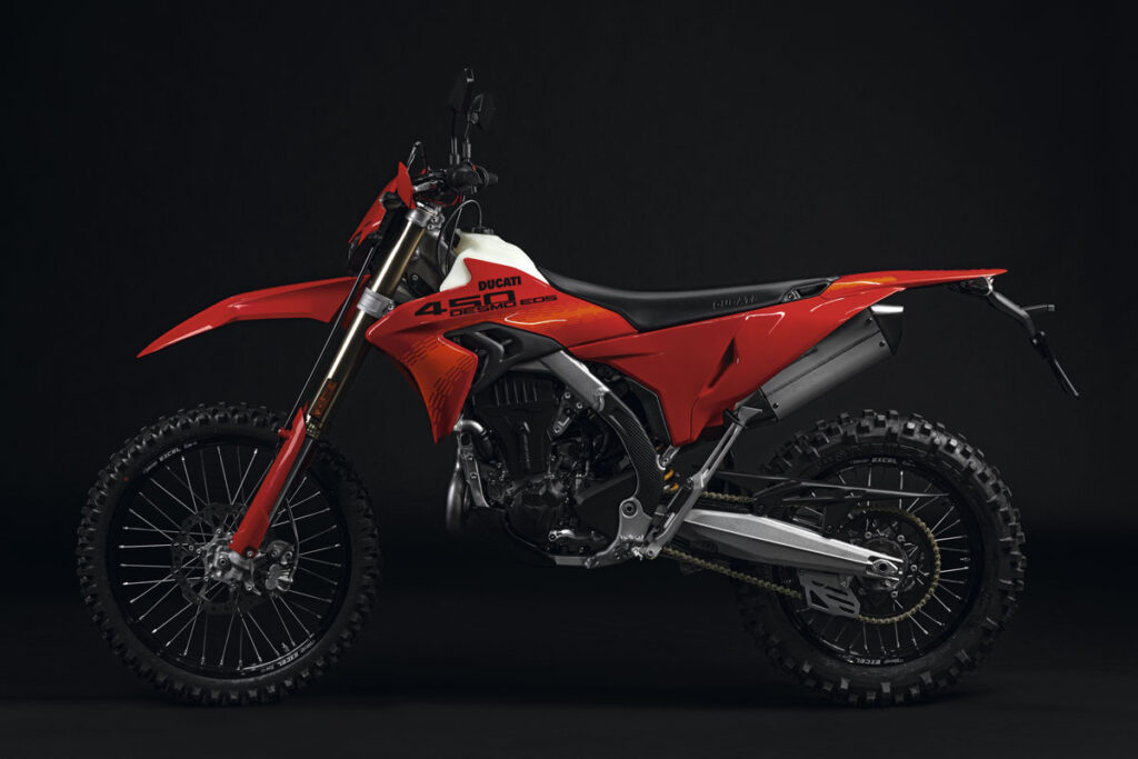 Ducati Masuk Dunia Enduro, Desmo 450 EDS Tawarkan Tenaga Halus Yang Tetap Buas