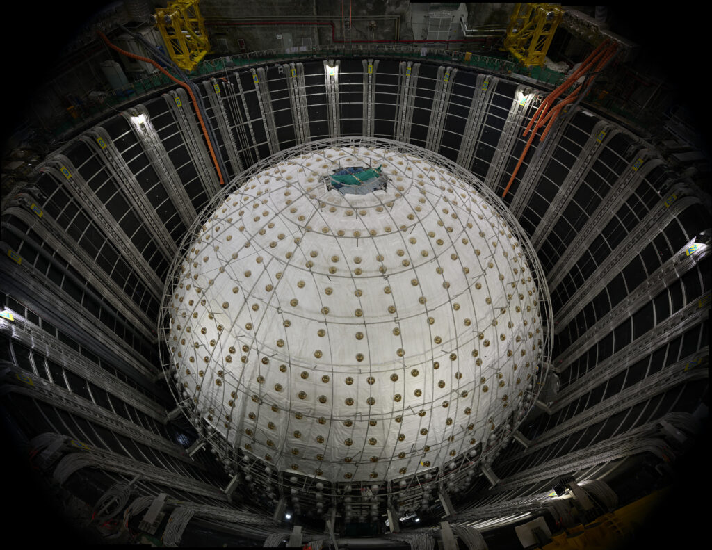 Baru 59 Hari, Detektor Neutrino Raksasa China Pangkas Ketidakpastian 1,6 Kali
