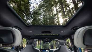 Kabin Kia EV9 Bukan Sekadar Mewah, Layar Panoramanya Punya Ambisi Serius