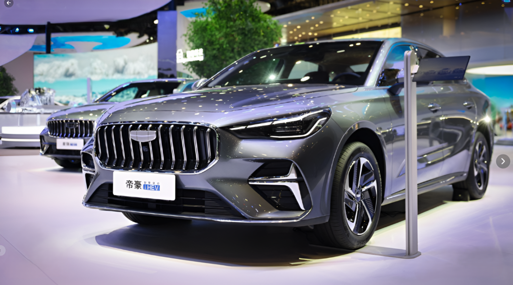 Geely Emgrand i-HEV Lebih Irit dari Prius, Persaingan Sedan Hybrid Tak Lagi Aman untuk Toyota