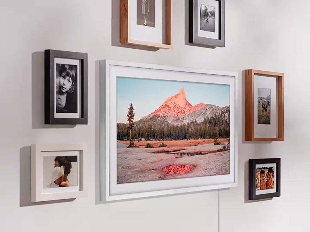 Samsung The Frame 32 Inci Makin Menggoda, TV yang Menyamar Jadi Pajangan Kini Lebih Masuk Akal