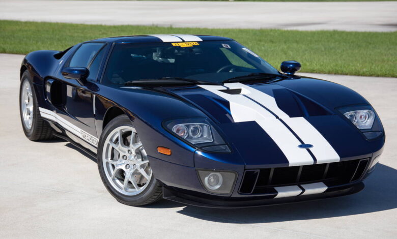 Ford GT 2006 Cuma 435 Mile, Menang Mobil Langka Ini Atau Ambil Uang Tunai dan Pergi