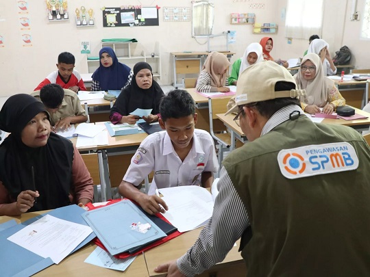 SPMB Jateng 2026 SMA/SMK Dibuka, Panduan Daftar dan Memilih Sekolah yang Menentukan Langkahmu