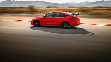 Honda Civic Type R 2026 Makin Buas, Kabinnya Kini Secanggih Mobil Balap Harian