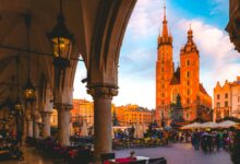 6 Prompt Gemini AI untuk Foto Liburan di Krakow yang Terlihat Nyaris Asli