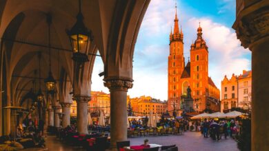 6 Prompt Gemini AI untuk Foto Liburan di Krakow yang Terlihat Nyaris Asli