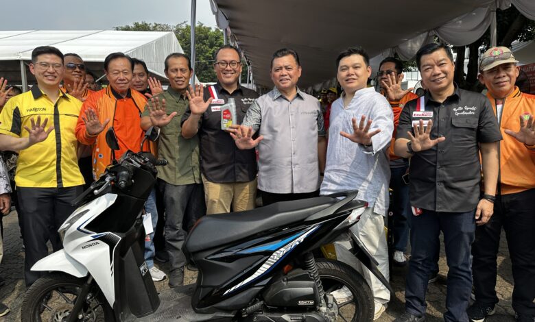 2.500 Motor Ganti Oli Sekaligus, Hasston Pecahkan Rekor Baru MURI di Jakarta