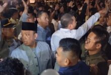 UGM Memanas Saat Pejabat Digeruduk Mahasiswa, Nusron Wahid Dievakuasi dan Budiman Kabur
