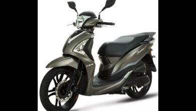 Honda SH125i vs SYM Symphony 125, Premium Rapi atau Hemat Setengah Harga?