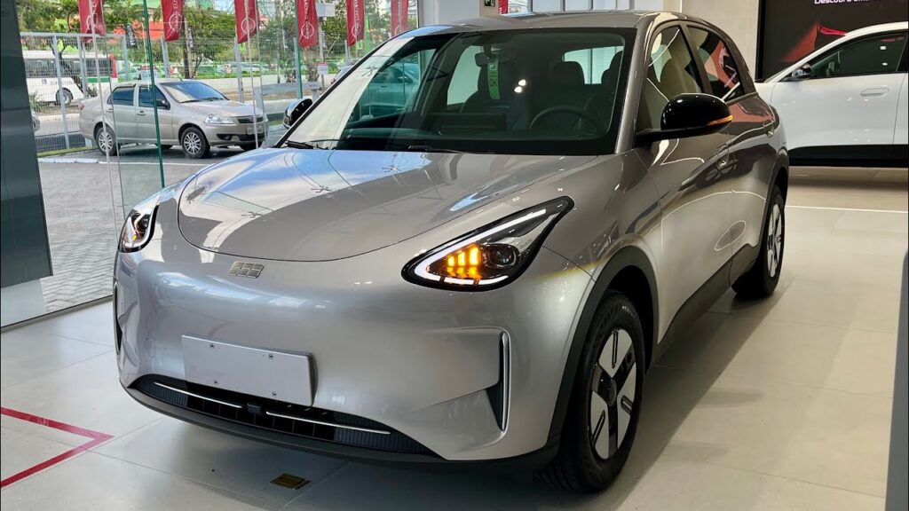 Geely EX2 Pro 2026 di Kisaran Rp 200 Jutaan, EV RWD Ini Punya Kabin yang Sulit Diabaikan