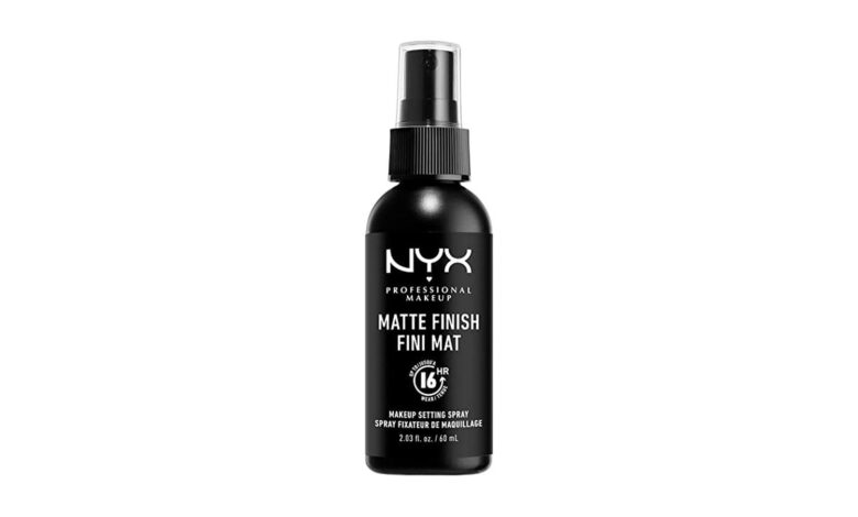 Kulit Berminyak Tak Lagi Jadi Musuh, 4 Setting Spray Ini Bantu Makeup Tetap Tahan Seharian