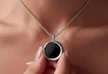 Kalung Pintar Ini Bikin Paparan Sinar Matahari Tak Lagi Tebak-Tebakan, Sunscreen pun Tepat Waktu