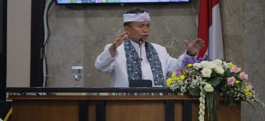 Herman Suryatman Menyebut Jawa Barat Istimewa Dimulai Dari RT Dan RW, Pesan Dari Cirebon yang Menggugah Arah Pembangunan