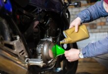 Oli Sintetis atau Semi Sintetis, Pilihan Salah Bisa Bikin Motor Harian Cepat Kehilangan Performa