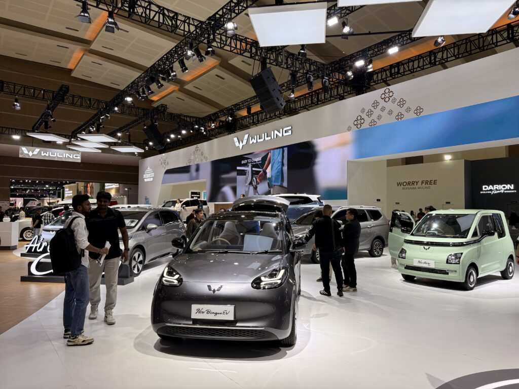 DP Mulai Rp3 Juta, Wuling Tawarkan Lucky Dip iPhone 17 Pro Max di IMS 2026