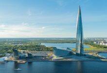Lakhta Center, Gedung Tertinggi di Eropa yang Berputar 90 Derajat dan Tahan Cuaca Ekstrem
