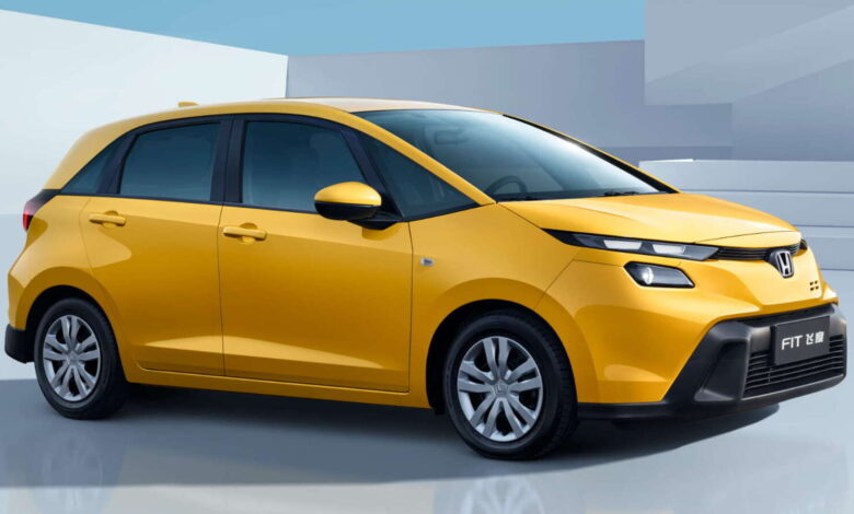 Honda Jazz 2026 Kembali dengan Harga Rp290 Juta, Fitur Premiumnya Mulai Mengusik Kelas Atas