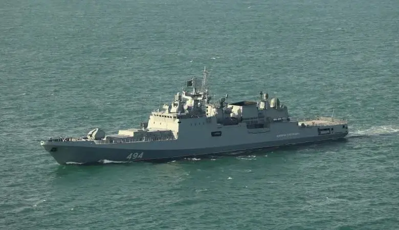 Kapal Perang Rusia Lepas Tembakan Peringatan ke Yacht Inggris, Ketegangan di Selat Inggris Memanas