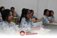 Calon Siswa Mulai Menentukan Nasib di SPMB Jateng, Perebutan Kursi SMA-SMK Negeri Dimulai