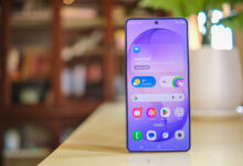 Titik Berkedip Di Layar Samsung Bukan Cacat, Ini Penyebabnya Yang Sering Disalahpahami