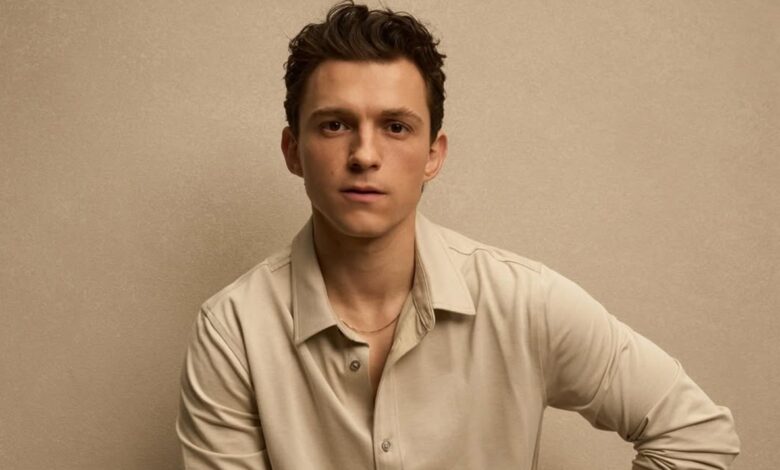 Tom Holland Siap Lepas Topeng Spider-Man, Walker Scobell Disebut Penerus Ideal
