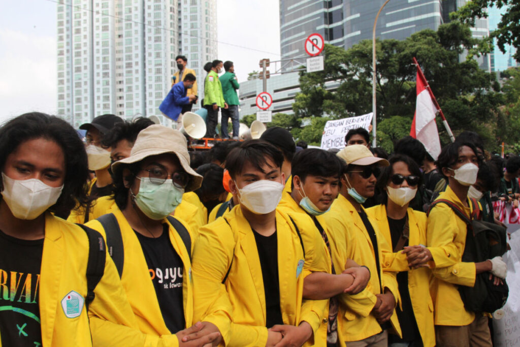 Pemprov Jabar Instruksikan ASN WFA Mulai Siang, Demo BEM SI Jadi Alasan Pengamanan Gedung Sate