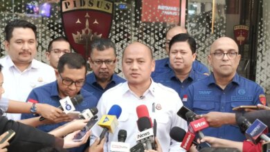 Kejagung Segel Gudang Motor Listrik di Sentul, Jejak Kasus MBG Kian Mengeras