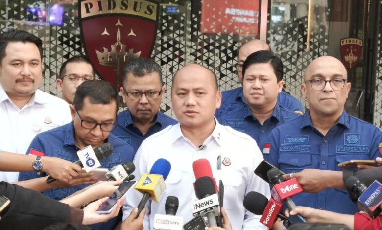 Kejagung Segel Gudang Motor Listrik di Sentul, Jejak Kasus MBG Kian Mengeras