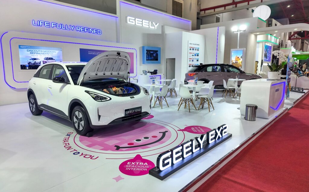 Geely EX2 Mejeng di Jakarta Fair 2026, EV Kota Ini Dibanderol Mulai Rp239,9 Juta