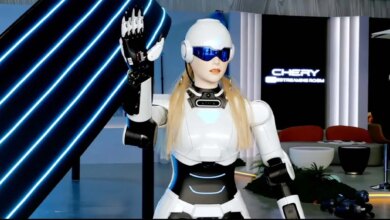 Robot Mornine Bisa Ngobrol dalam 10 Bahasa, ChatGPT Kini Punya Tubuh Humanoid