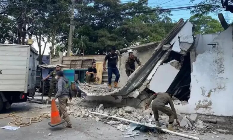 Bangunan Garasi di Atas Trotoar Bandung Bakal Dibongkar, Ada Kisah di Balik Viral Itu