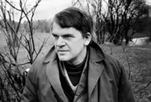 Milan Kundera Dan Vera Dimakamkan Di Brno, Kembali Ke Kota Kelahiran Dengan Nisan Melayang