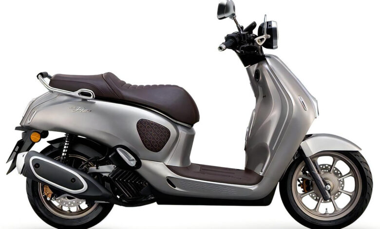 Skutik Retro Rasa Klasik, Honda NWF150 2026 Bawa Radar Pintar Dan Kamera Bawaan