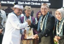 Hari Jadi Ke-559 Kota Cirebon, Pemprov Jabar Minta Fokus Tancap Gas Tekan Kemiskinan