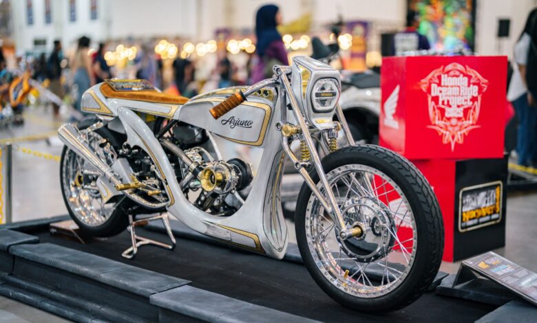 Honda Stylo 160 Berubah Total, Disulap Jadi Motor Balap Klasik Neo Board Tracker