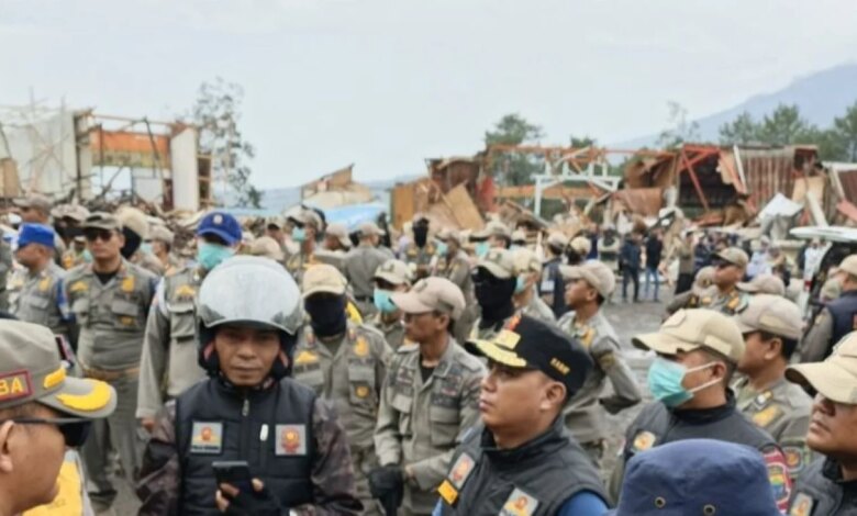 KDM Janjikan Modal Rp10 Juta dan Jalan Kerja Baru, Nasib Pedagang Puncak yang Tergusur