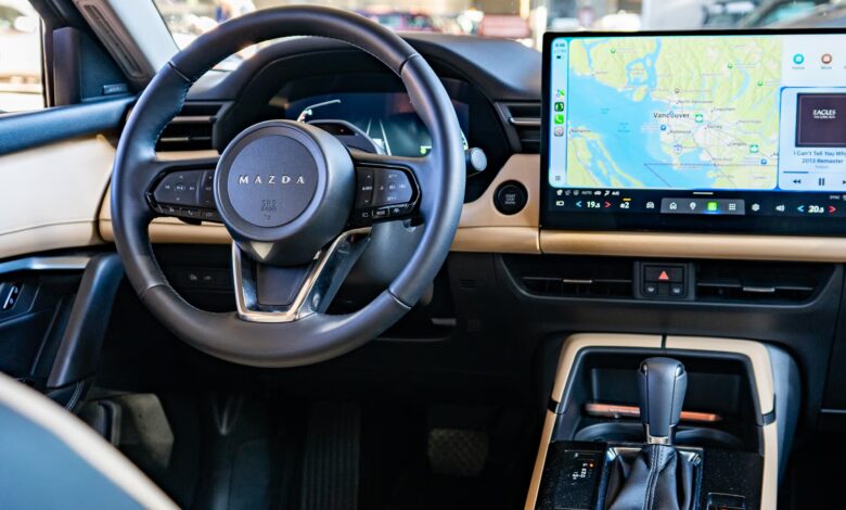 Mazda Pilih Layar Besar, Tombol Fisik Dianggap Justru Mengganggu Fokus Pengemudi