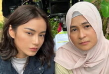 Biasanya Menolak, Mita The Virgin Akhirnya Berhijab di Tanah Sengketa