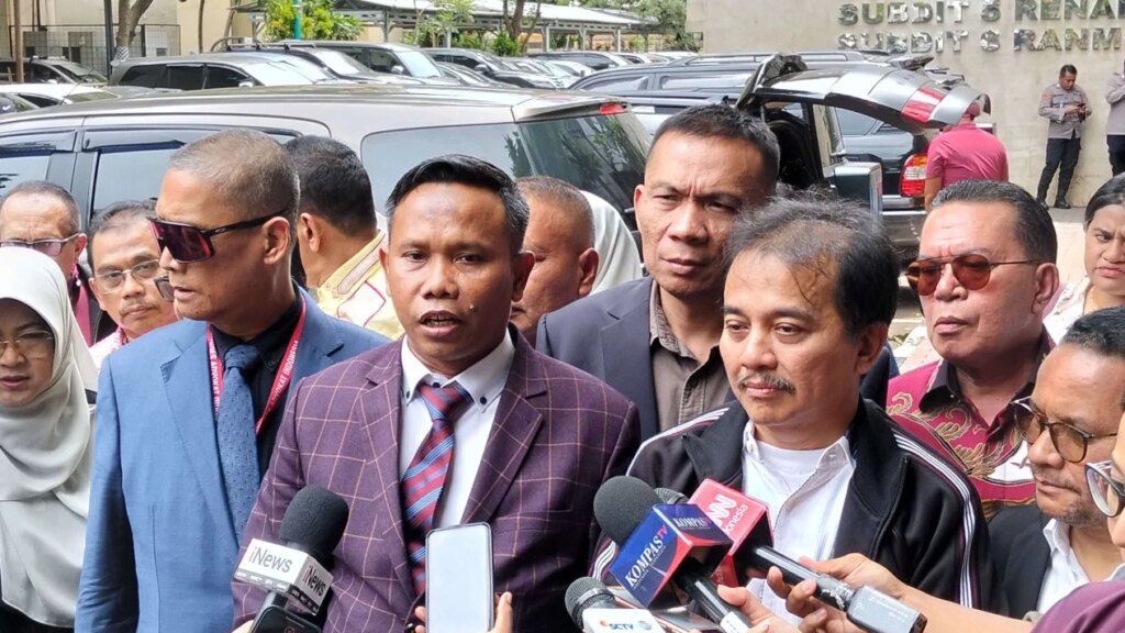 Kuasa Hukum Roy Suryo Sebut Penangkapan Layani Kepentingan Jokowi, Soroti Dugaan Abuse of Power