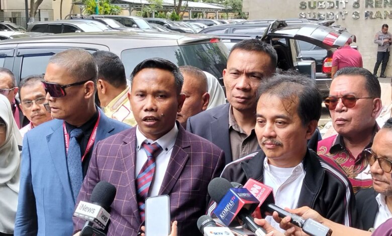 Kuasa Hukum Roy Suryo Sebut Penangkapan Layani Kepentingan Jokowi, Soroti Dugaan Abuse of Power
